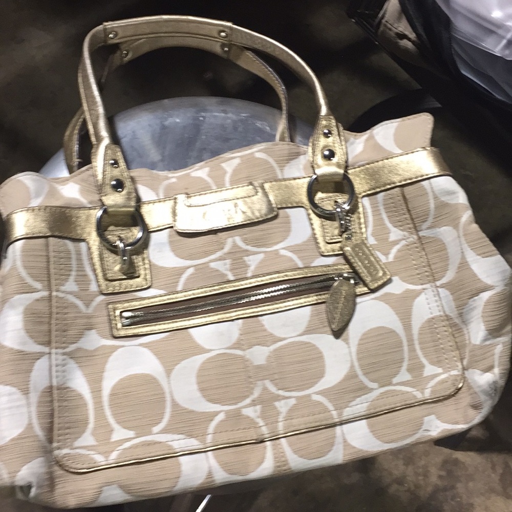 Coach purse